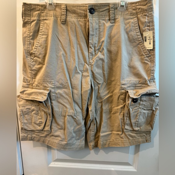 Men’s Aeropostale Cargo Shorts - Picture 1 of 4